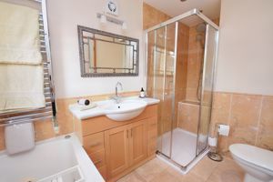 Ensuite to bedroom one (first floor)- click for photo gallery